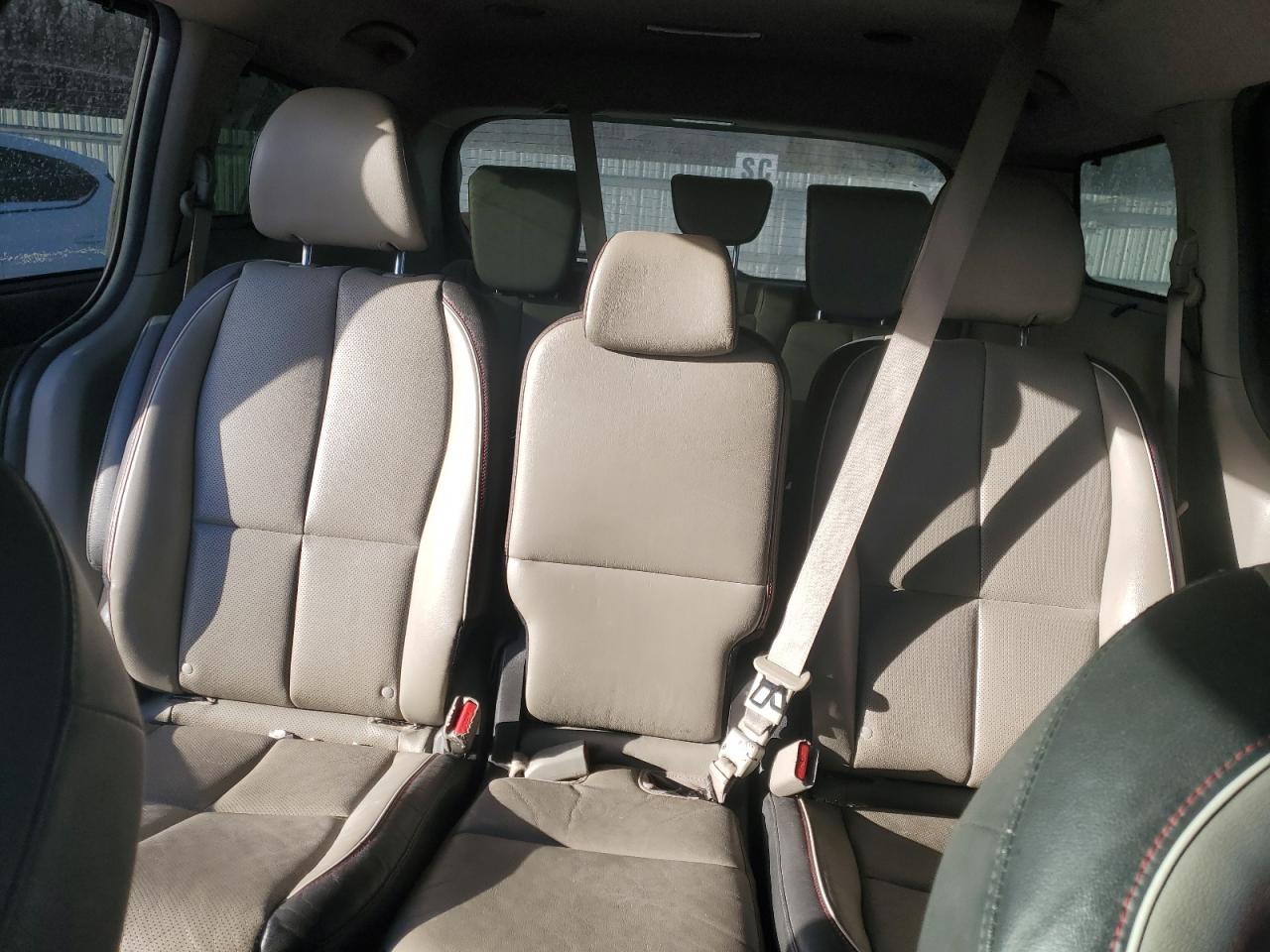 2018 KIA Sedona VIN KNDMC5C1XJ6402178 Copart auction photo, front end damage thumbnail 10