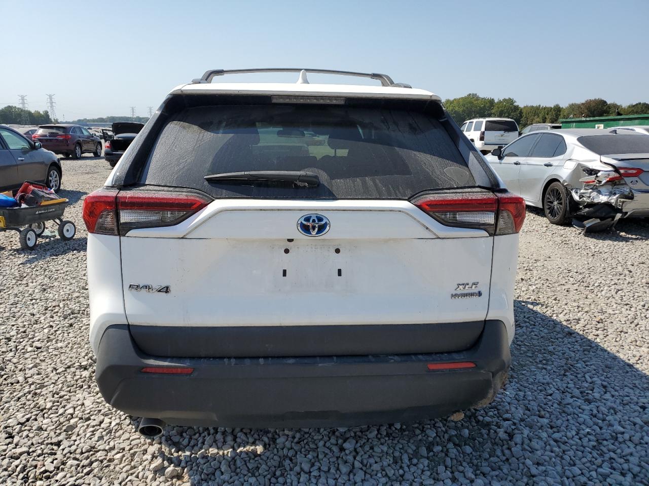 2020 Toyota RAV 4 VIN 4T3R6RFV9LU002262 Copart auction photo, all over damage thumbnail 6