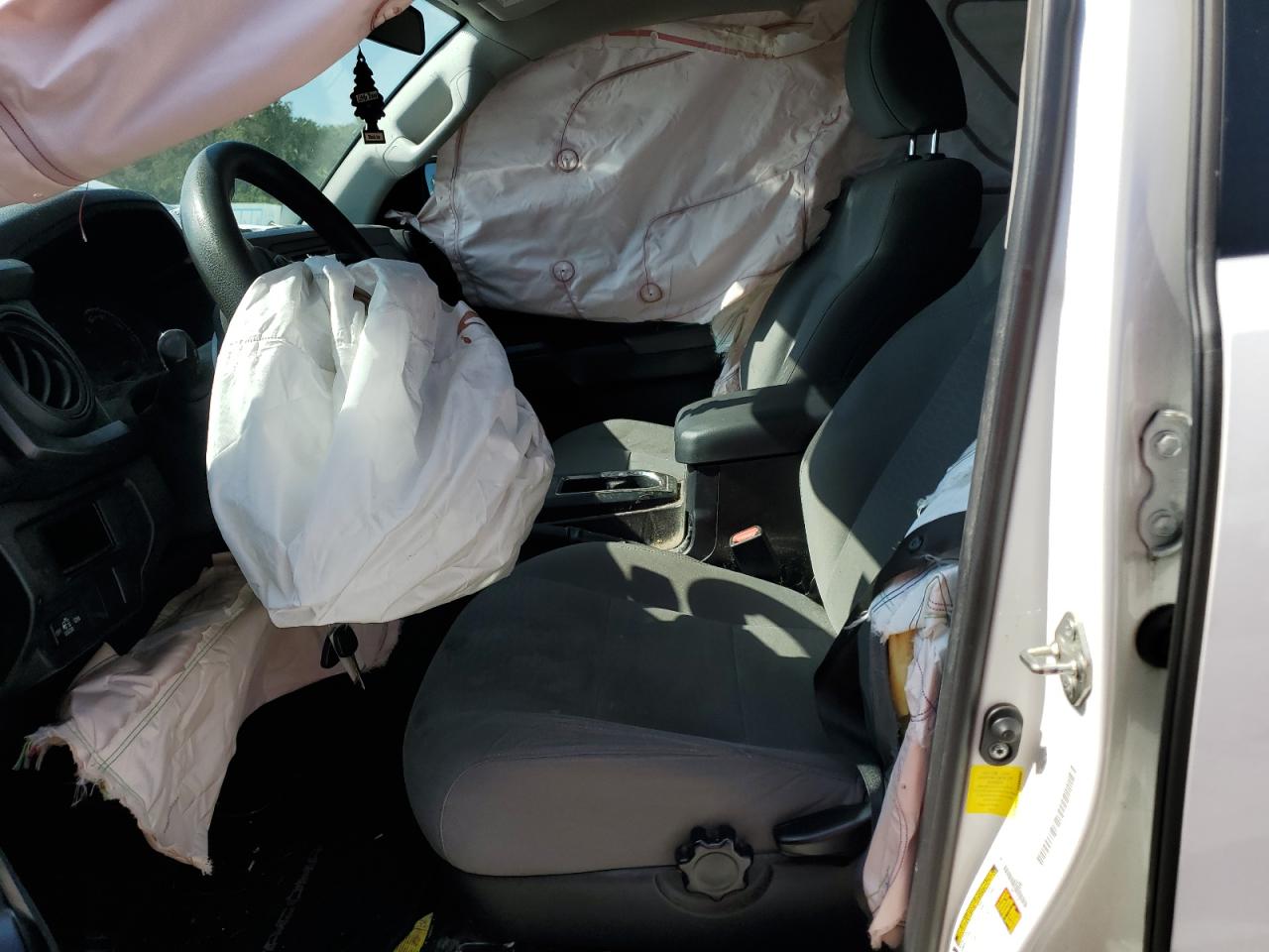 2016 Toyota Tacoma VIN 5TFAX5GN7GX055593 Copart auction photo, biohazard/chemical / front end damage thumbnail 7