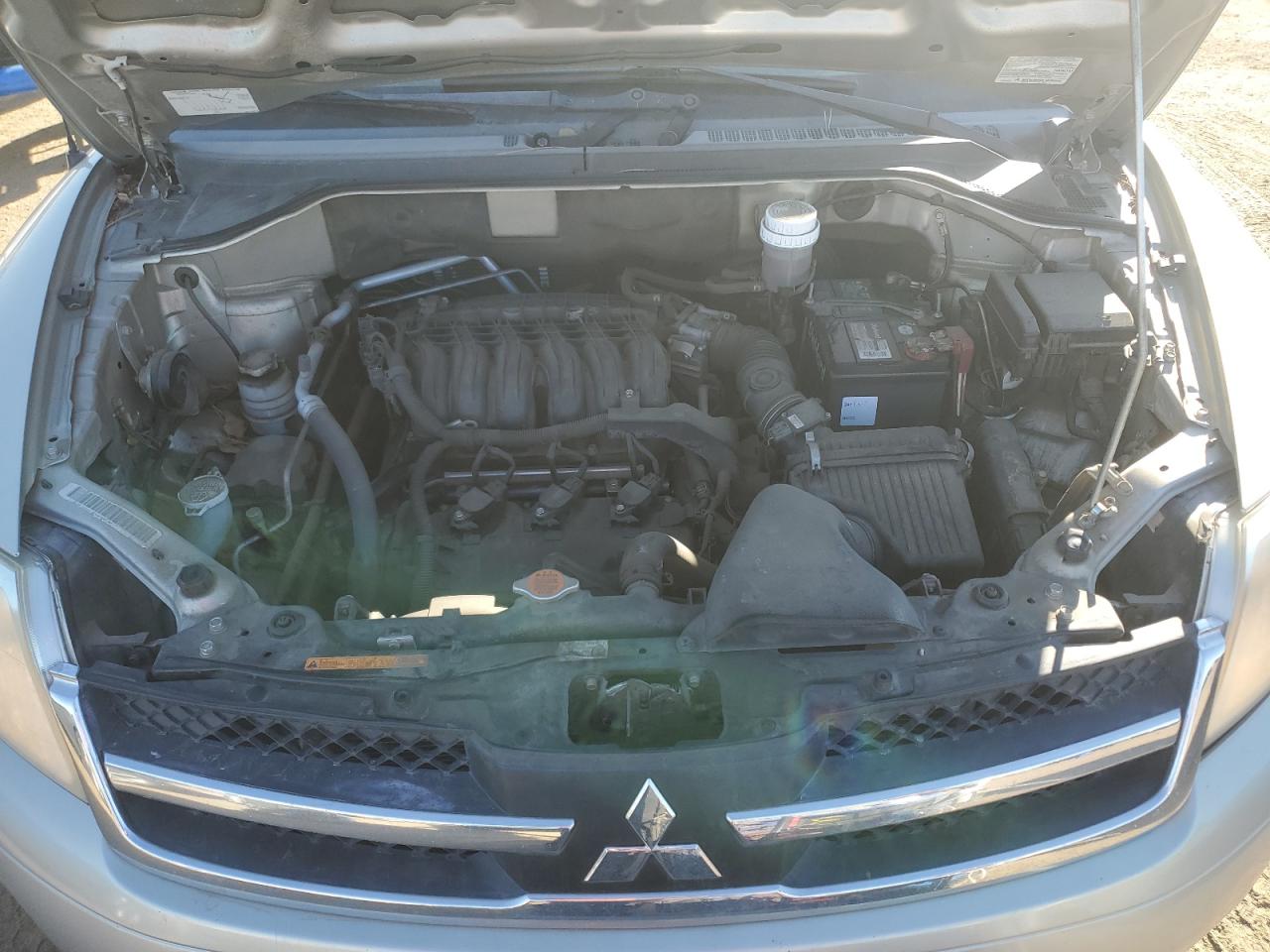 2008 Mitsubishi Endeavor VIN 4A4MM21S78E013451 Copart auction photo, normal wear damage thumbnail 12