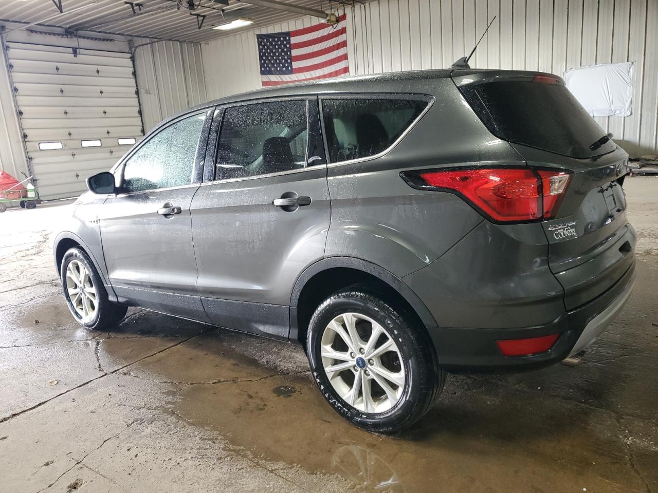 2019 Ford Escape VIN 1FMCU9GD0KUA68448 Copart auction photo, mechanical damage thumbnail 2