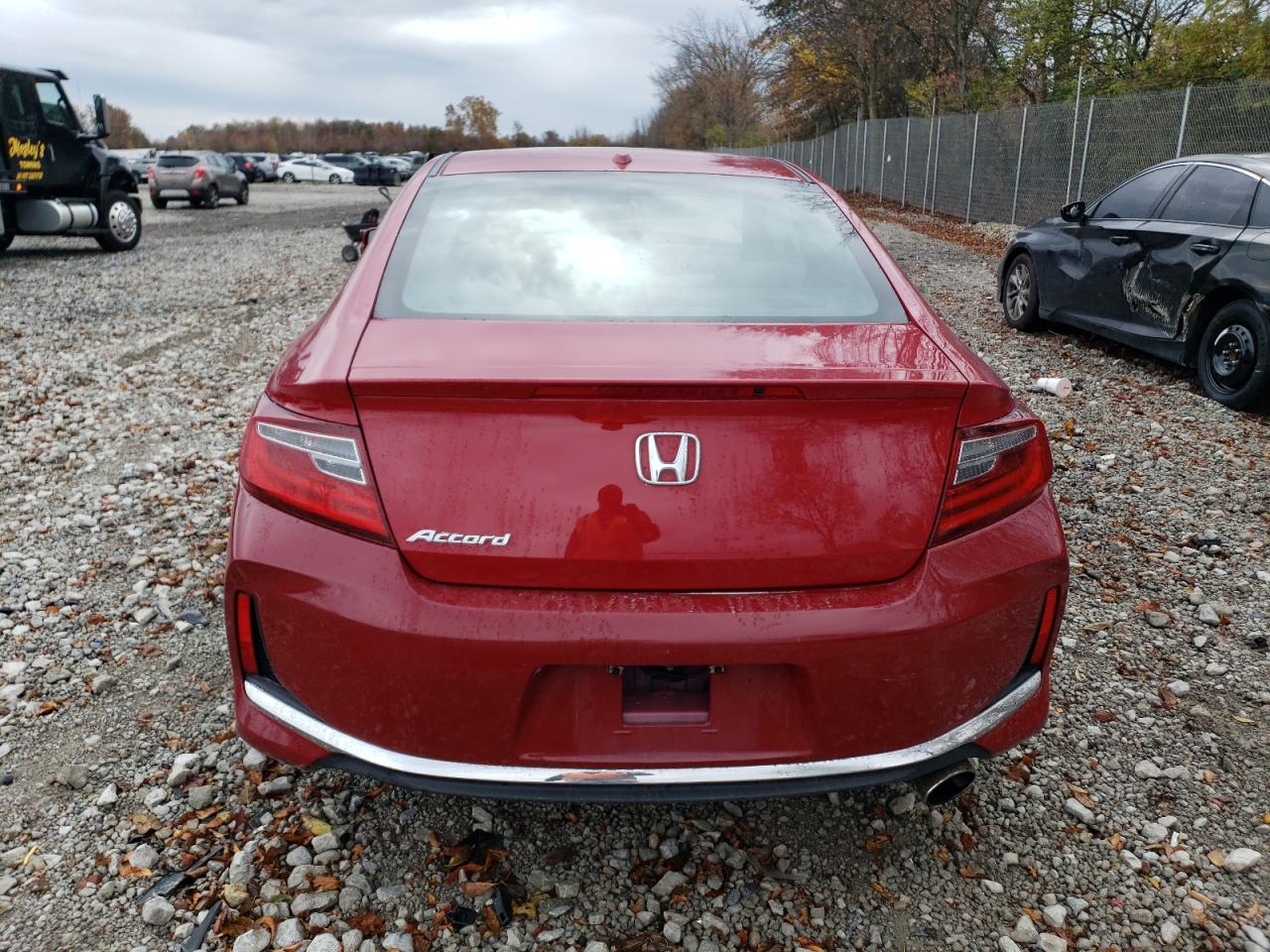 2017 Honda Accord VIN 1HGCT1B86HA001688 Copart auction photo, front end / minor dent/scratches damage thumbnail 6