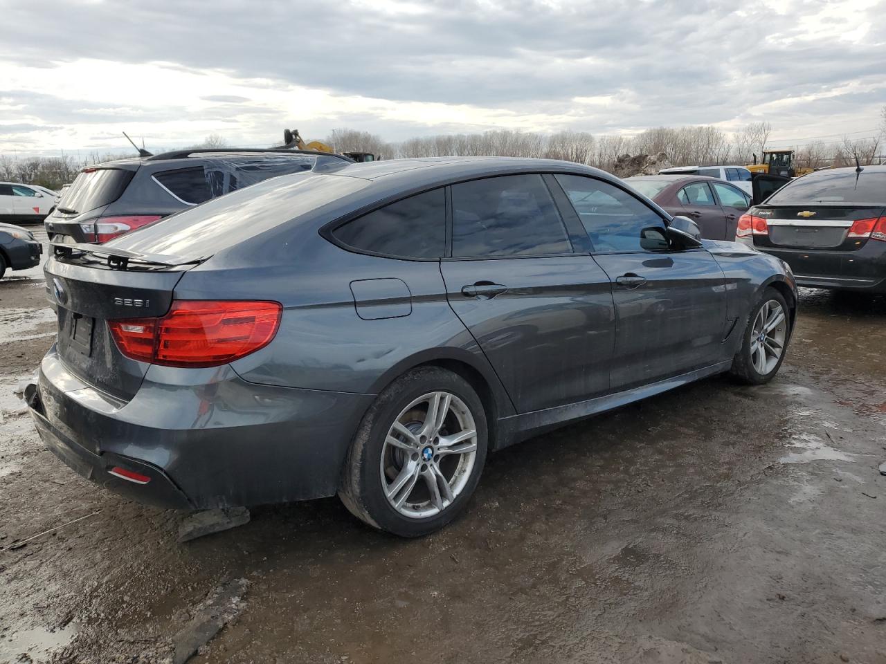 2015 BMW 3er VIN WBA3X5C52FD562137 Copart auction photo, side damage thumbnail 3