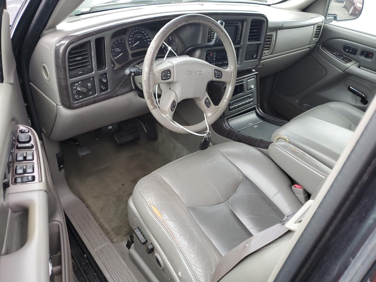 2004 GMC Yukon VIN 1GKEK63U34J116301 Copart auction photo, water/flood damage thumbnail 8