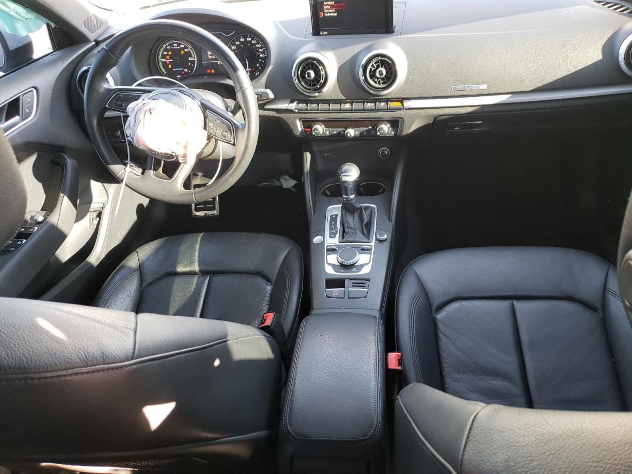 2017 Audi A3 VIN WAUUPBFF6HA085434 Copart auction photo, front end / side damage thumbnail 8
