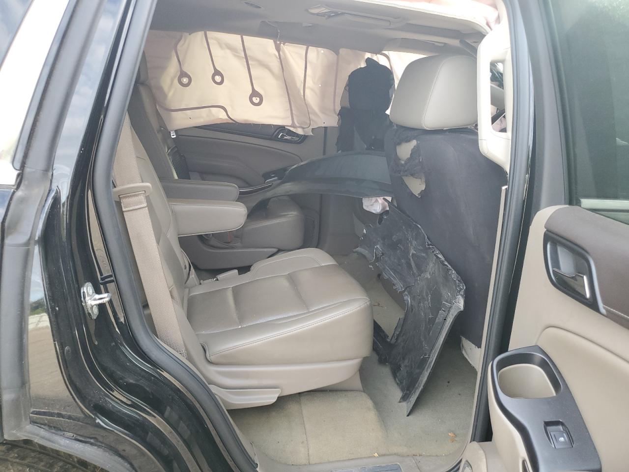2016 GMC Yukon VIN 1GKS1BKC9GR285056 Copart auction photo, all over damage thumbnail 11