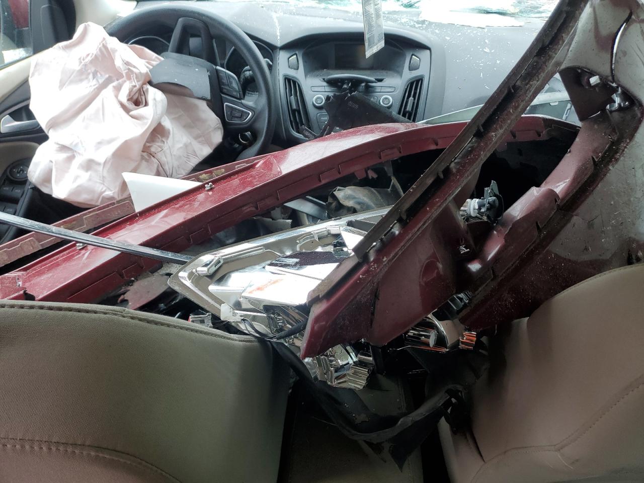 2015 Ford Focus VIN 1FADP3K20FL366650 Copart auction photo, all over damage thumbnail 8
