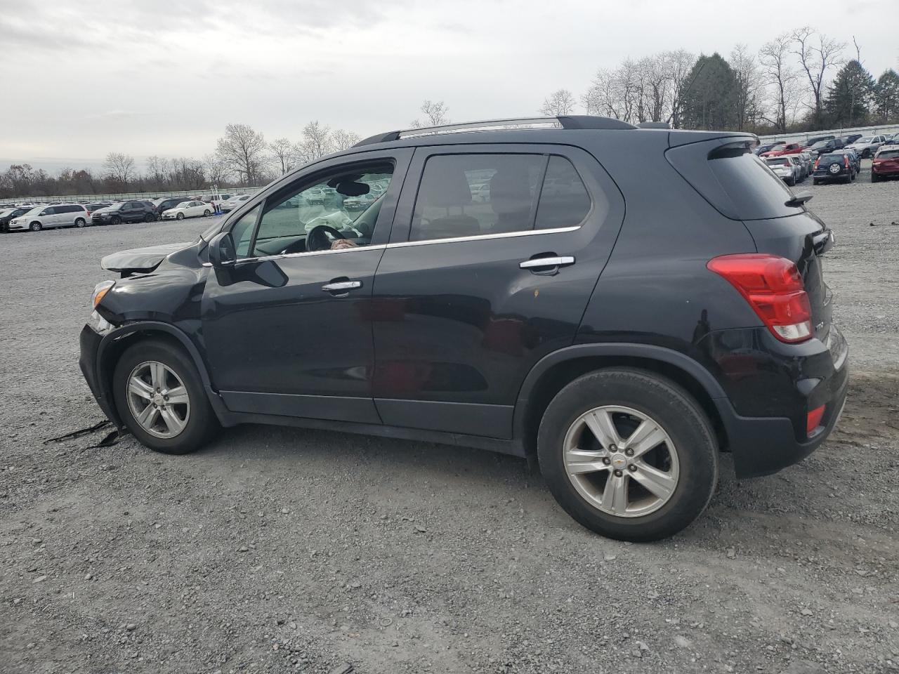 2019 Chevrolet Trax VIN KL7CJLSBXKB945116 Copart auction photo, front end / side damage thumbnail 2