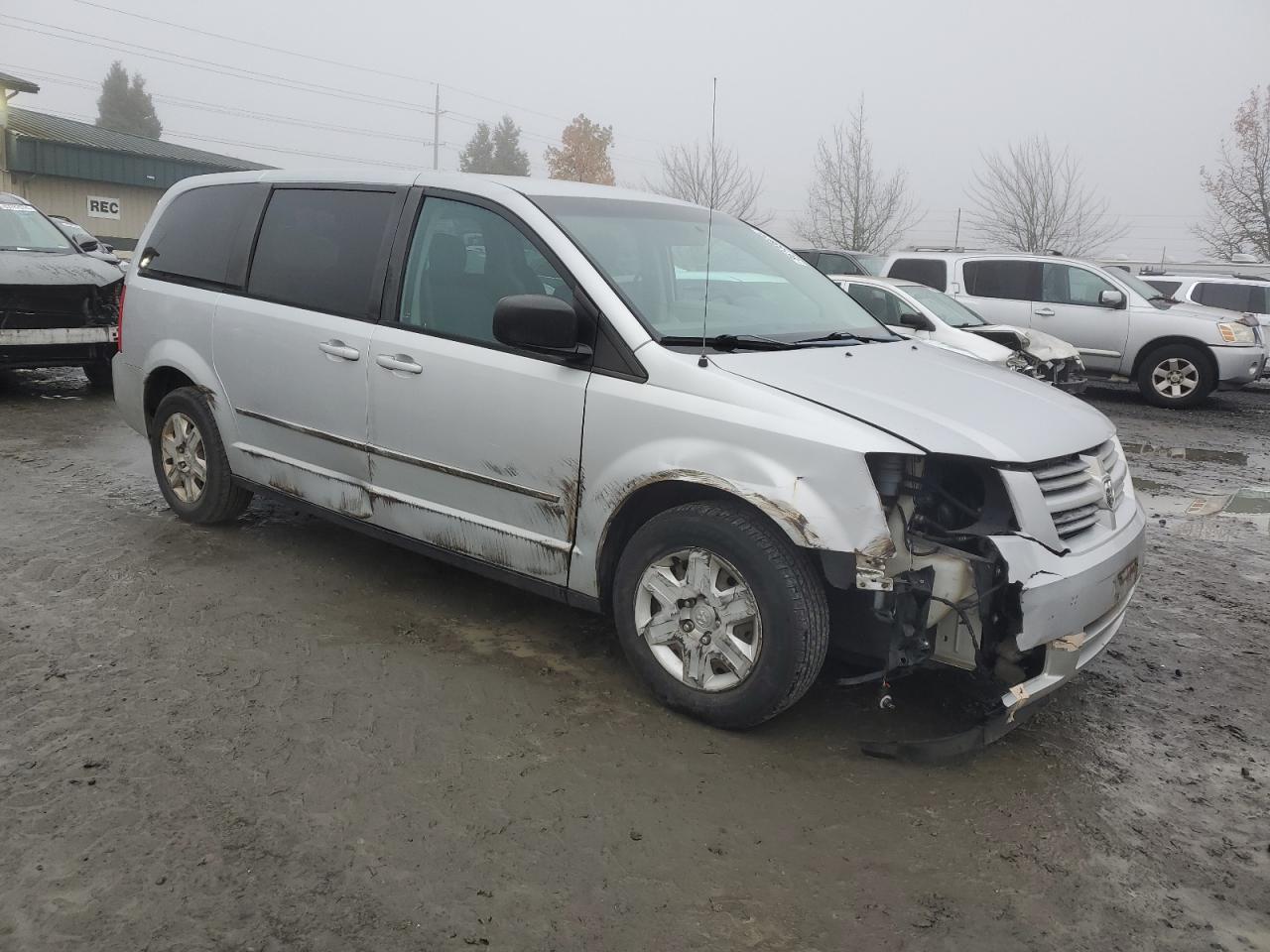 2009 Dodge Caravan VIN 2D8HN44EX9R666305 Copart auction photo, all over damage thumbnail 4