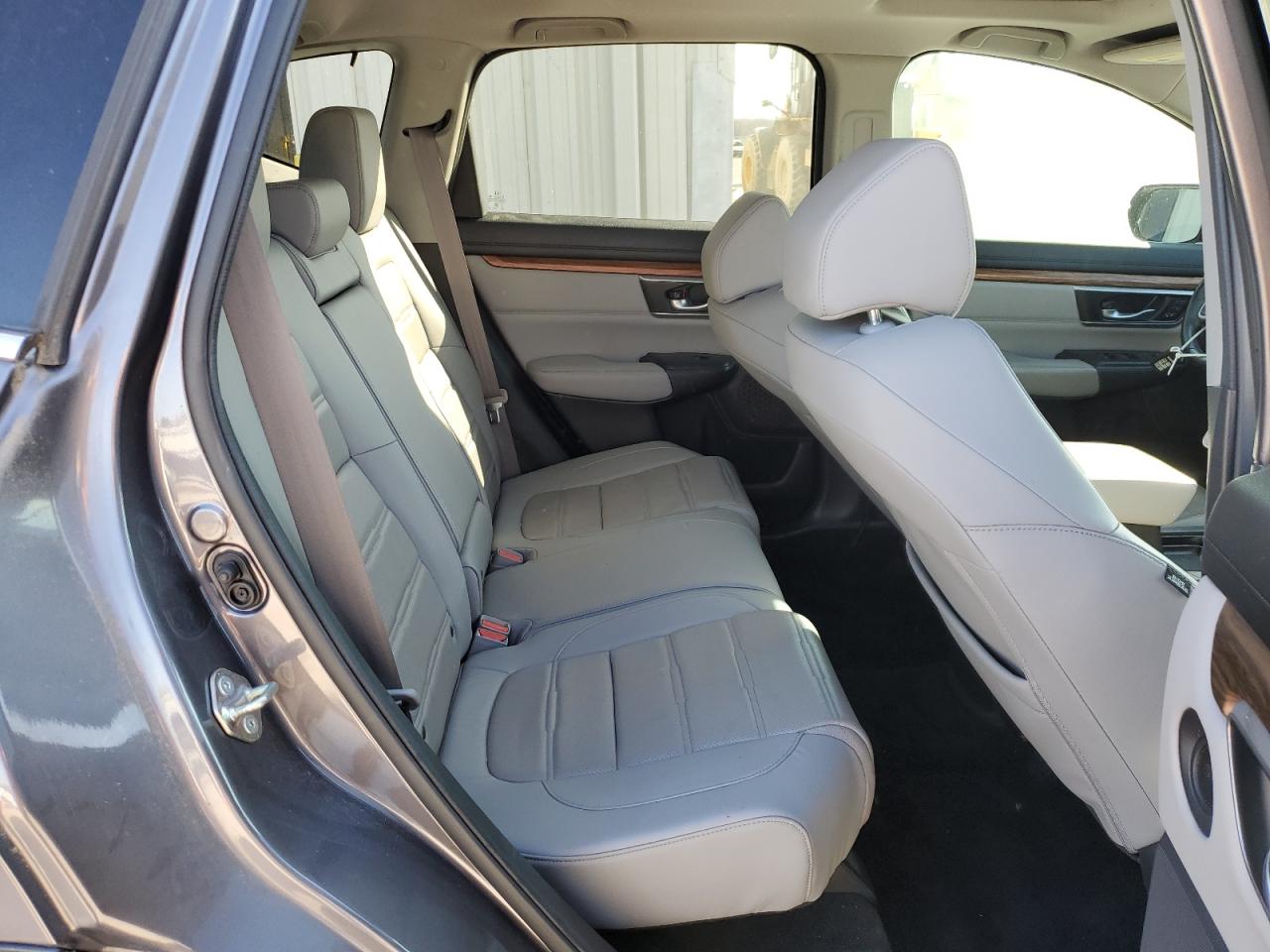 2018 Honda CR-V VIN 7FARW1H84JE049084 Copart auction photo, front end / side damage thumbnail 11