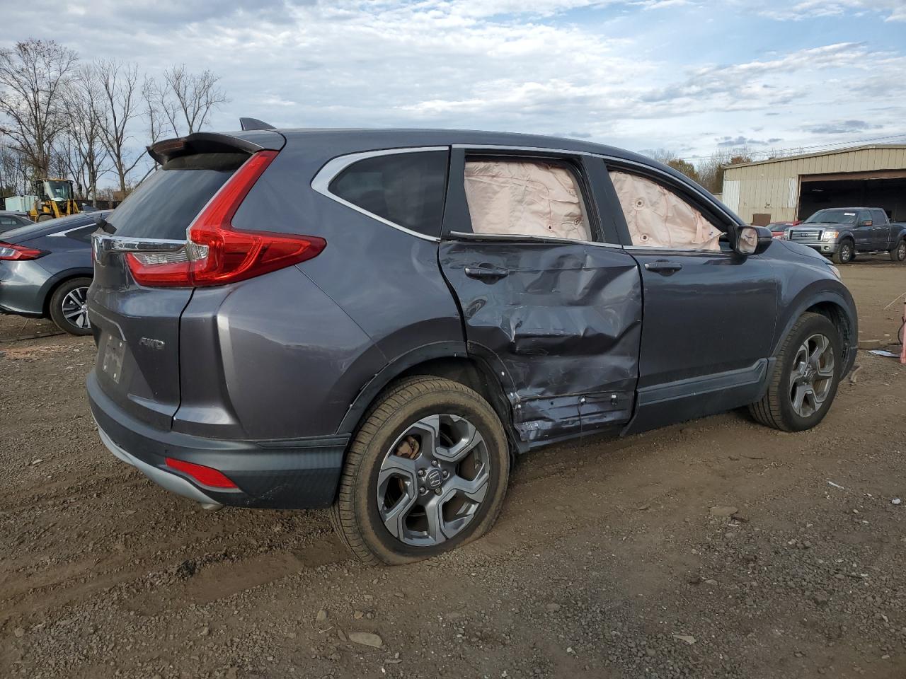 2018 Honda CR-V VIN 2HKRW2H53JH681678 Copart auction photo, side damage thumbnail 3