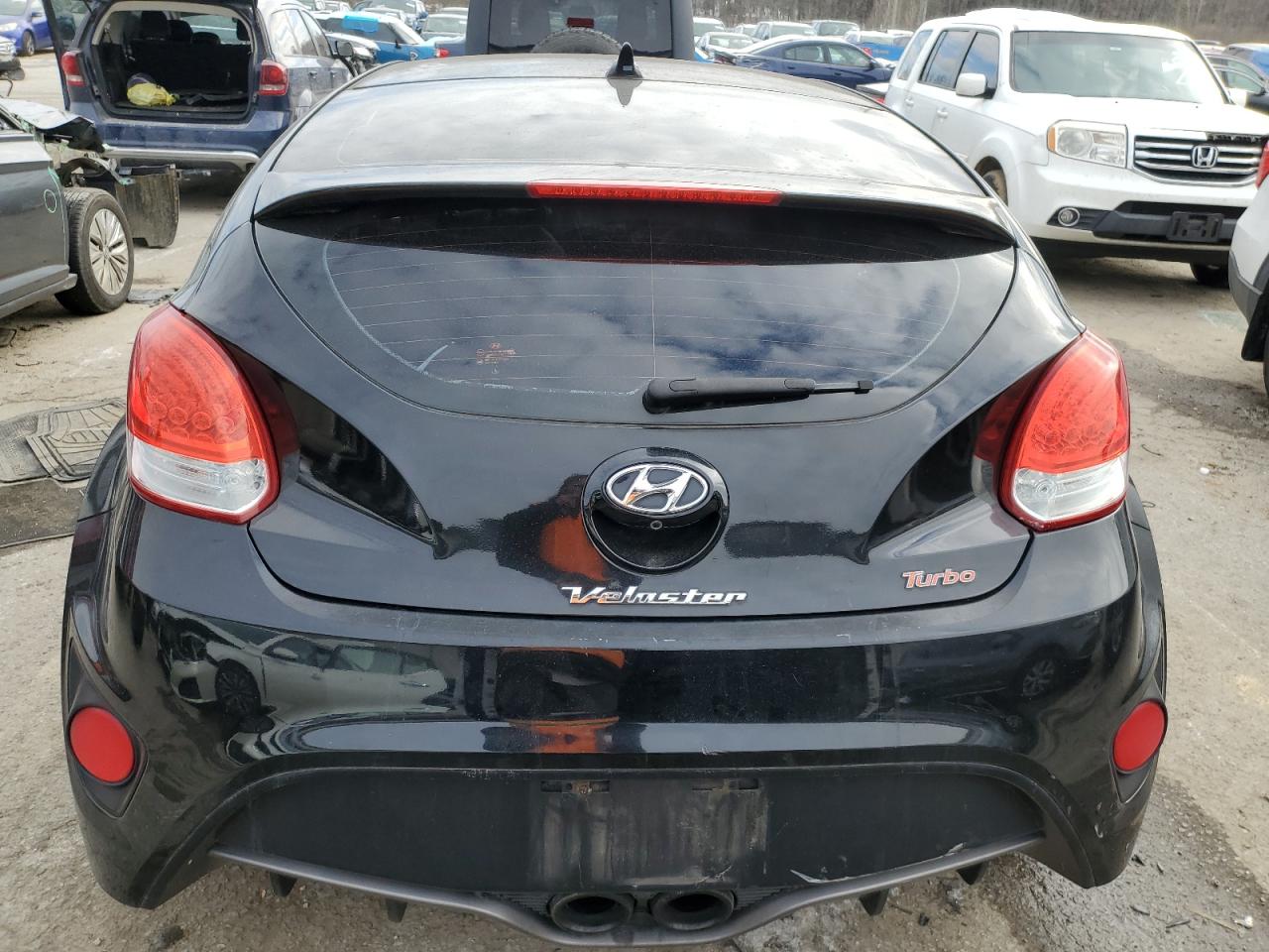 2015 Hyundai Veloster VIN KMHTC6AE9FU229405 Copart auction photo, front end damage thumbnail 6