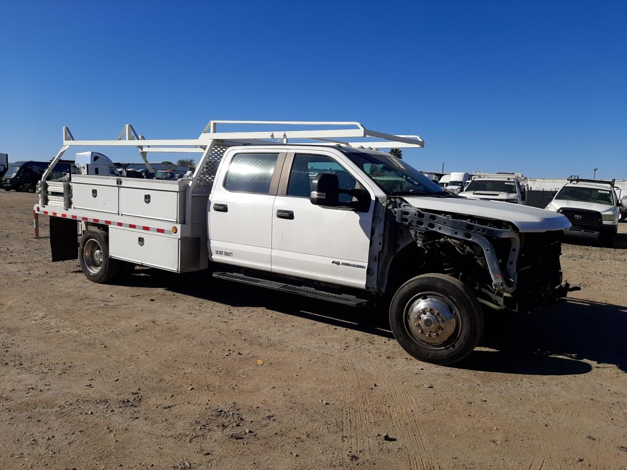 2020 Ford F450 VIN 1FD0W4GT7LED98980 Copart auction photo, front end / side damage thumbnail 4