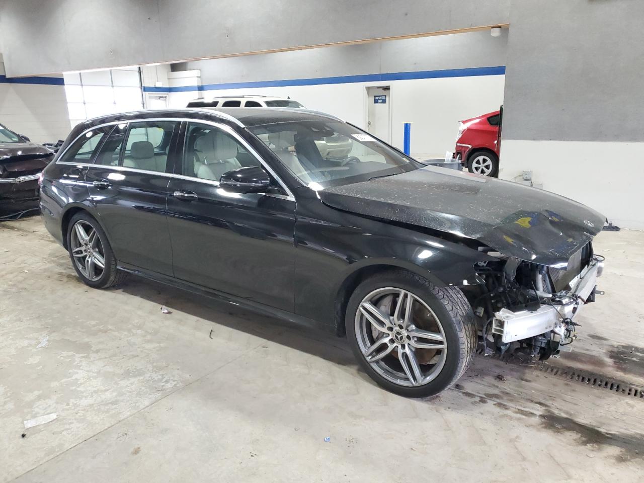 2019 Mercedes-Benz E-klasse VIN WDDZH6JB9KA532482 Copart auction photo, front end damage thumbnail 4