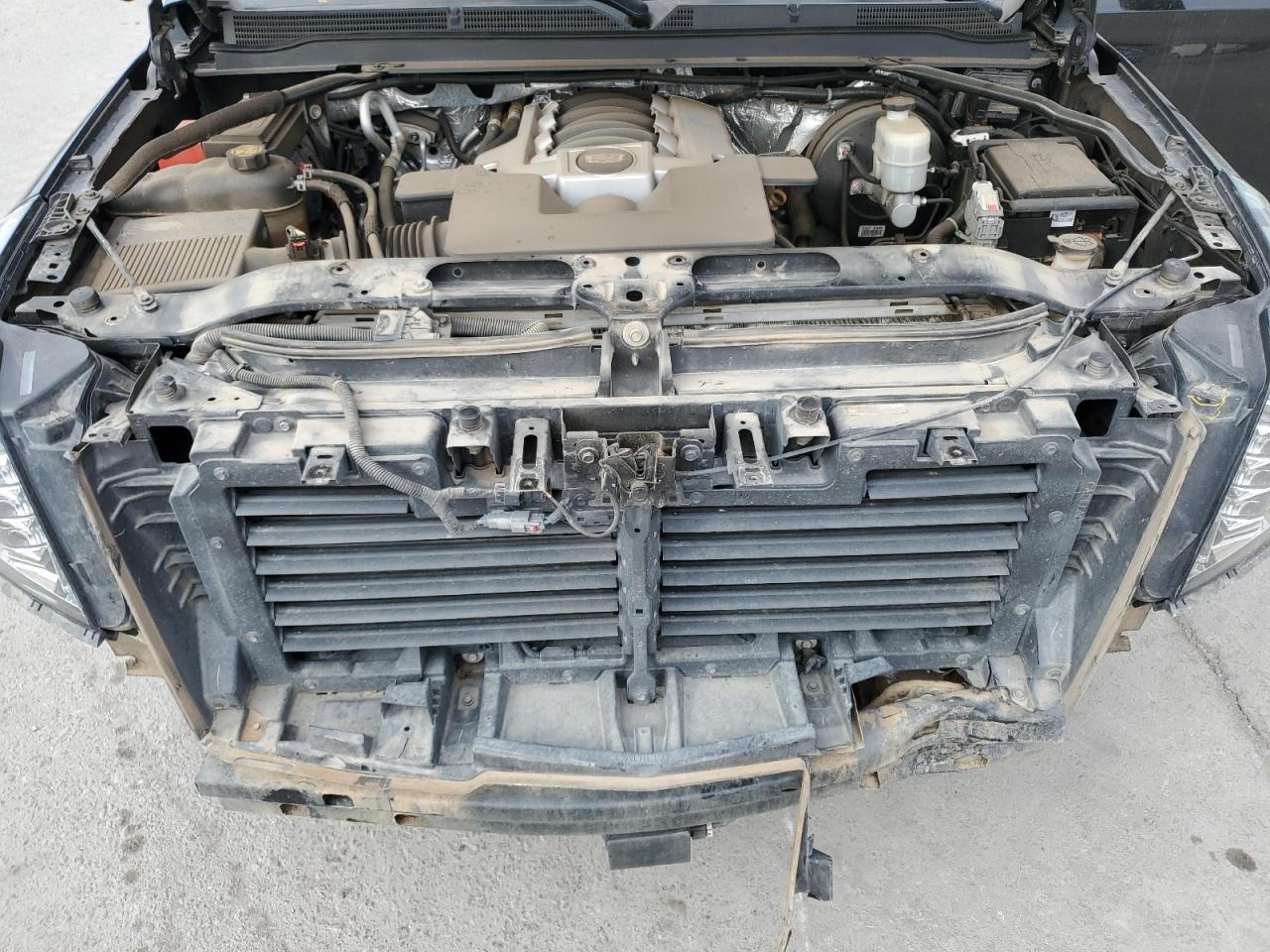 2016 Cadillac Escalade VIN 1GYS4DKJ8GR125323 Copart auction photo, front end / minor dent/scratches damage thumbnail 12