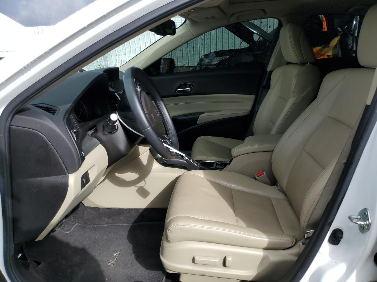 2016 Acura ILX VIN 19UDE2F71GA014157 Copart auction photo, rear end / minor dent/scratches damage thumbnail 7