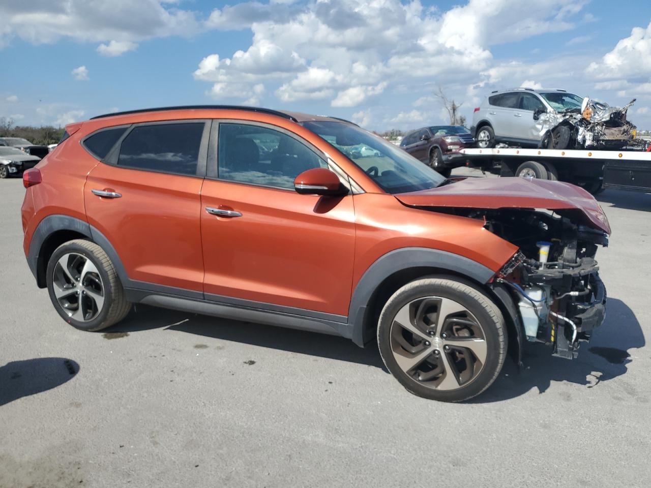 2016 Hyundai Tucson VIN KM8J33A28GU222359 Copart auction photo, frame damage / front end damage thumbnail 4
