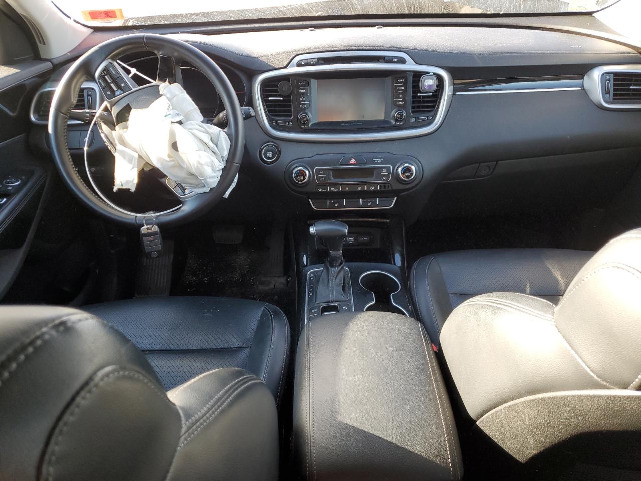2019 KIA Sorento VIN 5XYPHDA51KG528054 Copart auction photo, front end damage thumbnail 8