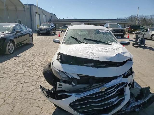2019 Chevrolet Malibu VIN 1G1ZD5ST7KF189724 Copart auction photo, front end damage thumbnail 13
