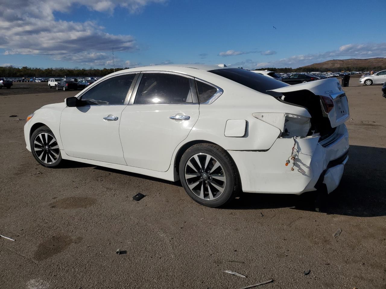 2018 Nissan Altima VIN 1N4AL3AP4JC130510 Copart auction photo, rear end / undercarriage damage thumbnail 2