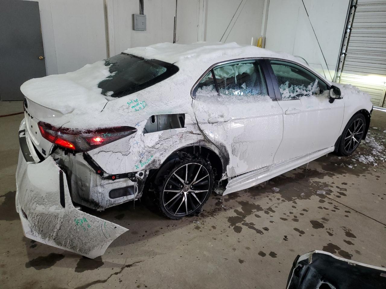 2024 Toyota Camry VIN 4T1G11BK8RU127547 Copart auction photo, all over damage thumbnail 3