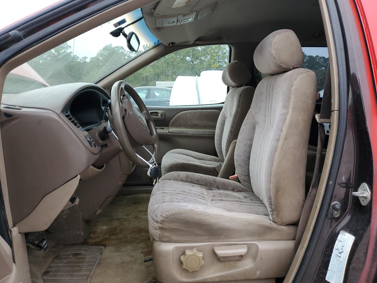 2002 Toyota Sienna VIN 4T3ZF13C52U448931 Copart auction photo, front end / side damage thumbnail 7