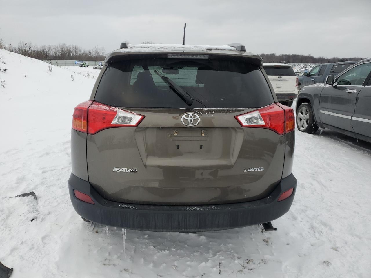2013 Toyota RAV 4 VIN 2T3YFREV2DW018866 Copart auction photo, front end damage thumbnail 6