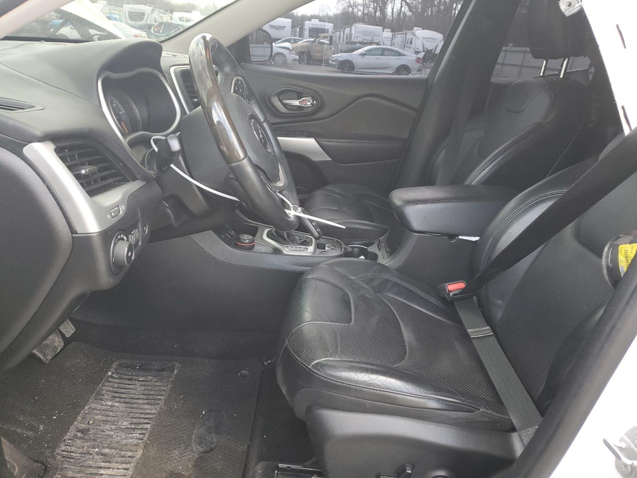 2018 Jeep Cherokee VIN 1C4PJMJX4JD622920 Copart auction photo, front end damage thumbnail 7