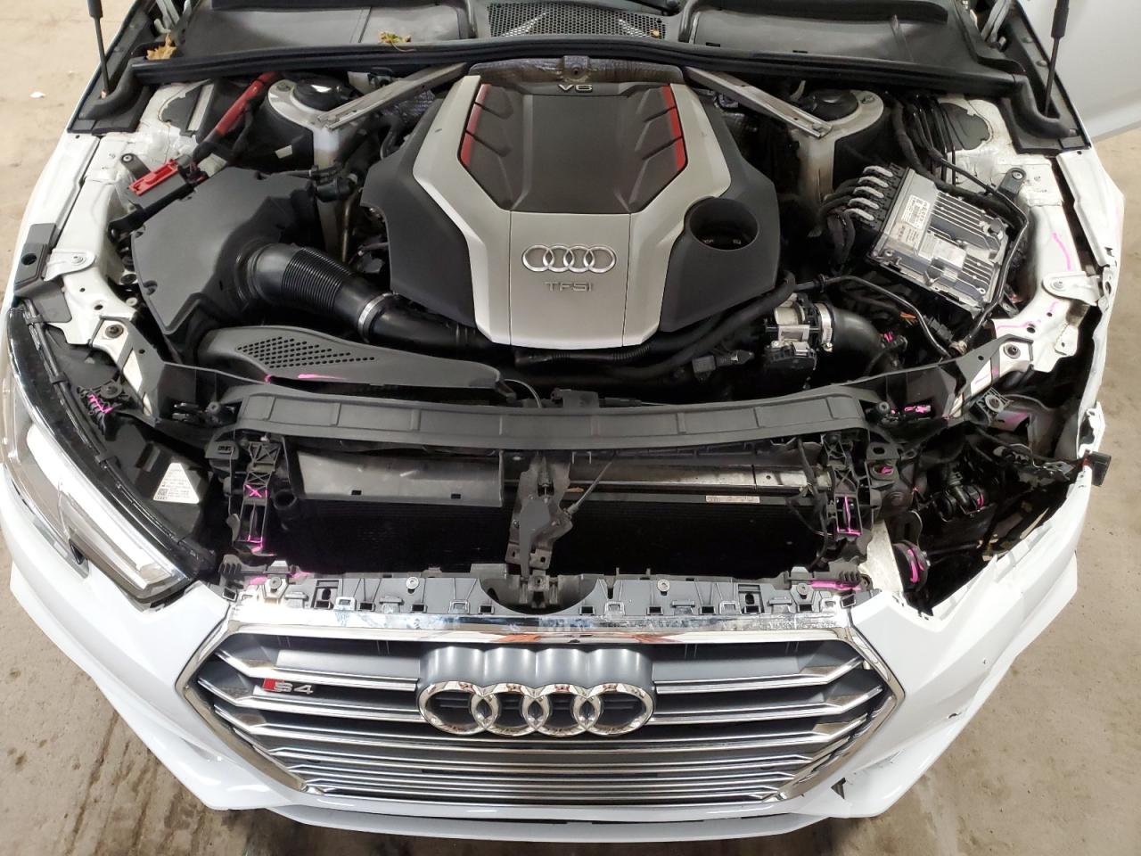 2018 Audi RS4 VIN WAUC4AF43JA002626 Copart auction photo, front end damage thumbnail 12