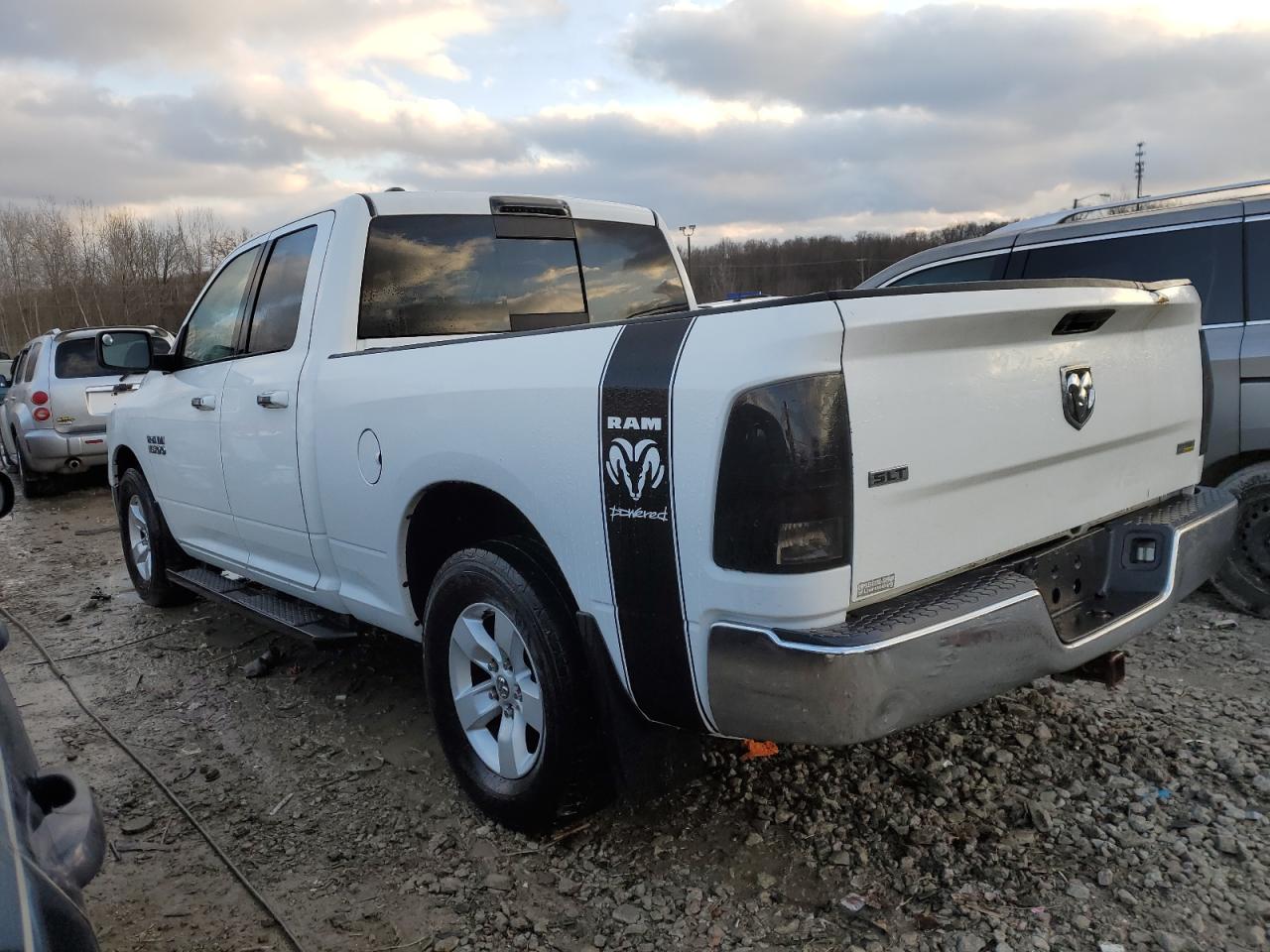 2016 RAM 1500 VIN 1C6RR6GGXGS403069 Copart auction photo, front end damage thumbnail 2