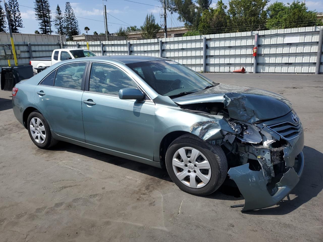 2010 Toyota Camry VIN 4T1BF3EKXAU532896 Copart auction photo, front end damage thumbnail 4