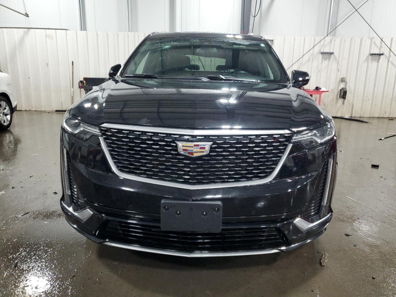 2021 Cadillac XT6 VIN 1GYKPDRS8MZ135531 Copart auction photo, vandalism / front end damage thumbnail 5
