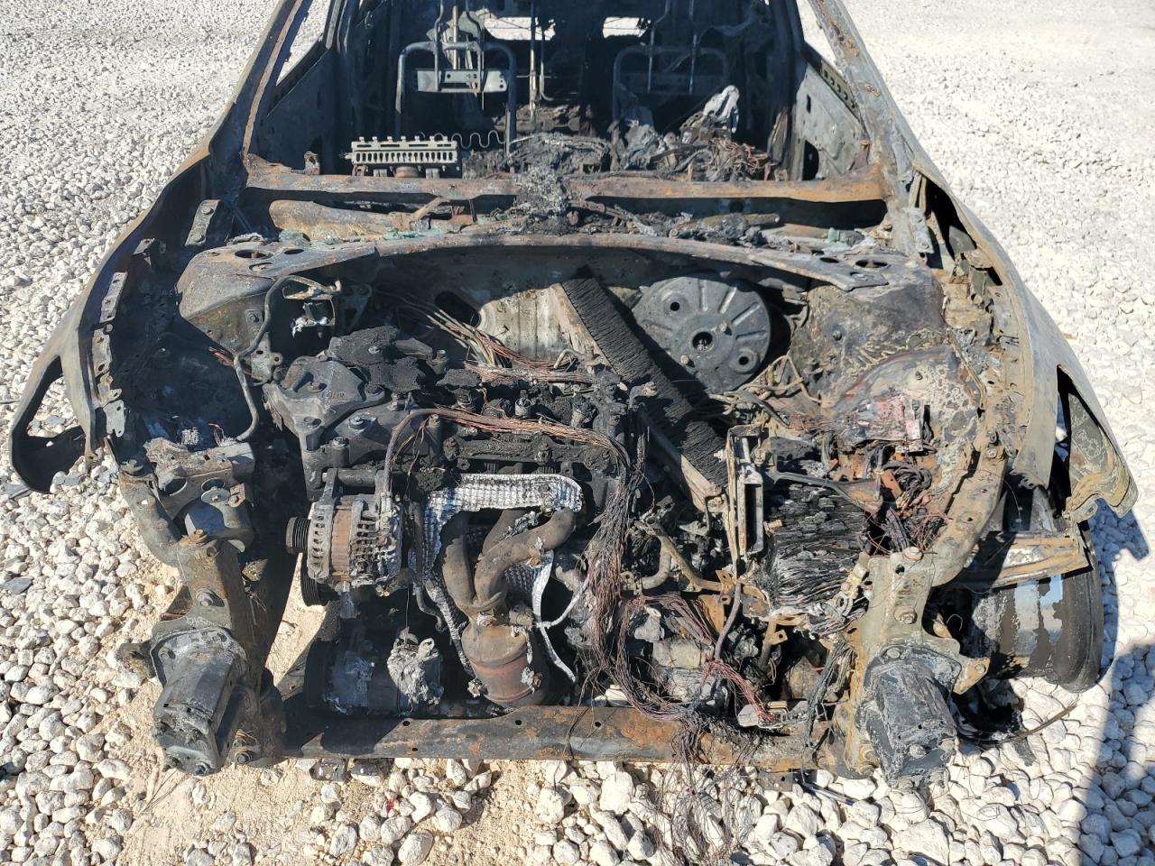 2015 Nissan Altima VIN 1N4AL3AP5FN332557 Copart auction photo, burn damage thumbnail 12