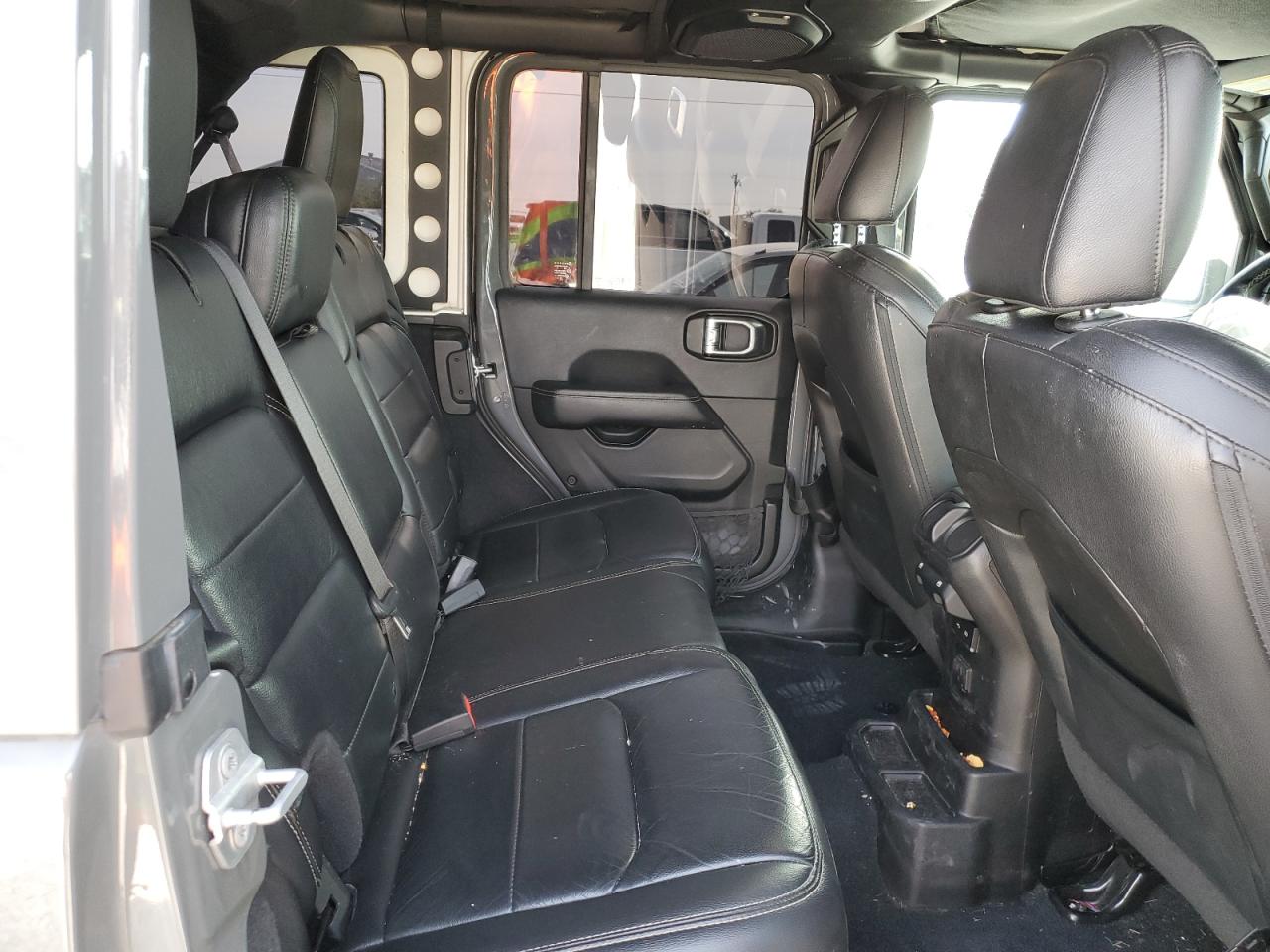 2019 Jeep Wrangler VIN 1C4HJXEG5KW512240 Copart auction photo, side damage thumbnail 11