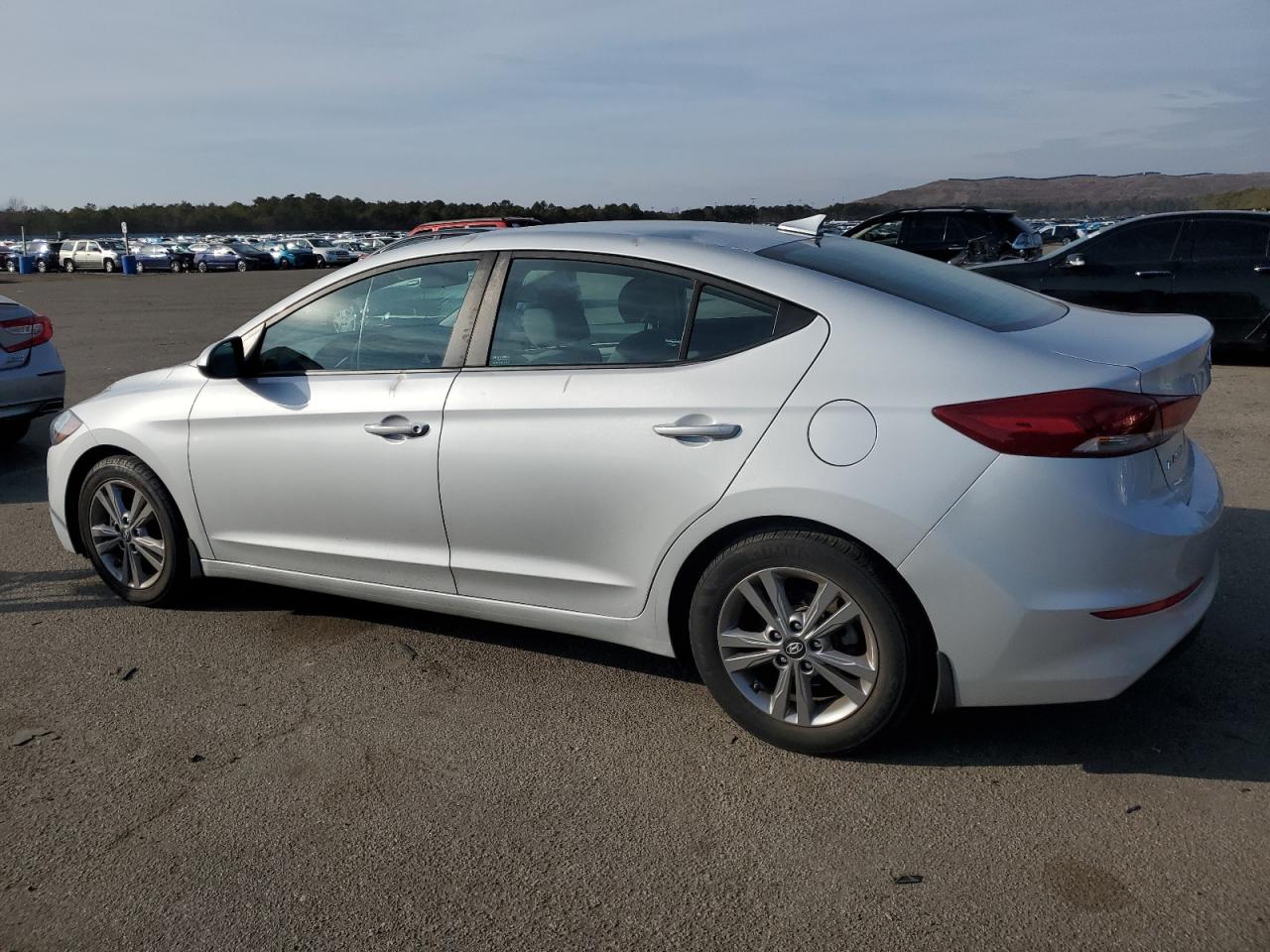 2018 Hyundai Elantra VIN KMHD84LF2JU547004 Copart auction photo, top/roof / minor dent/scratches damage thumbnail 2