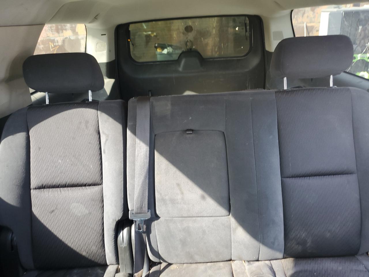 2009 Chevrolet Suburban VIN 1GNFC16J89R288681 Copart auction photo, minor dent/scratches damage thumbnail 10