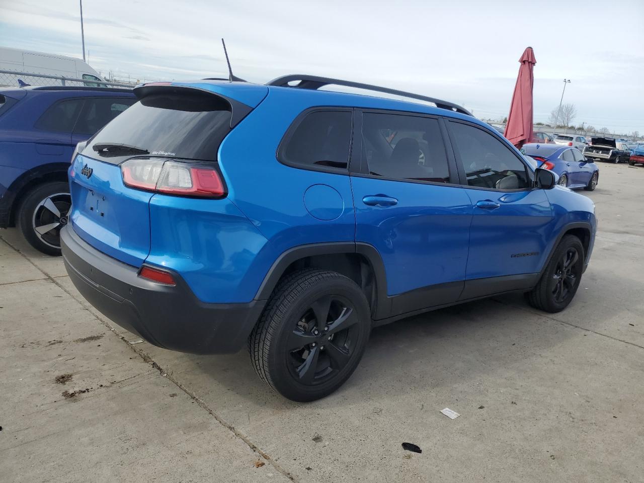 2020 Jeep Grand Cherokee VIN 1C4PJLLB0LD528063 Copart auction photo, front end damage thumbnail 3