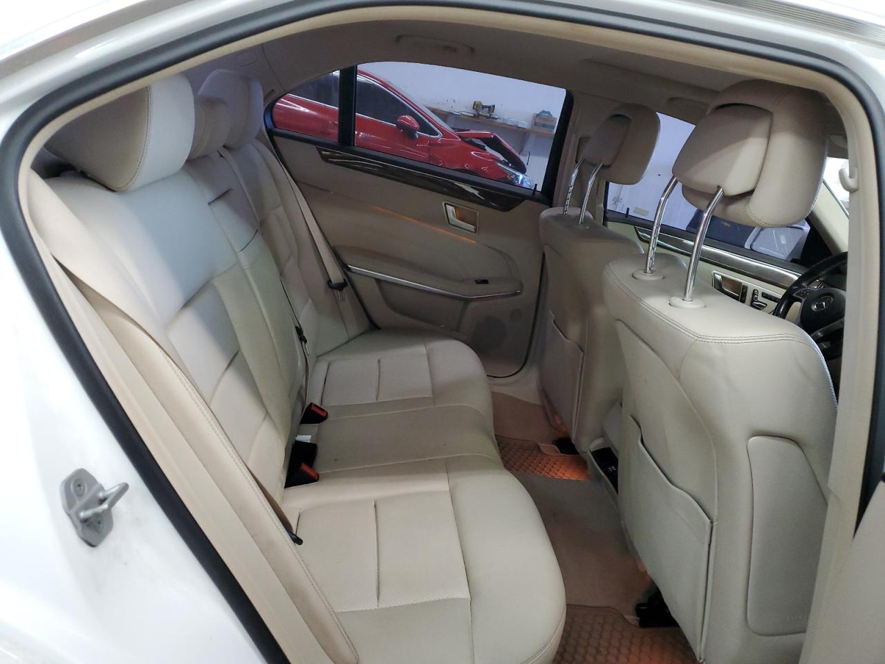2015 Mercedes-Benz E-klasse VIN WDDHF8JB5FB084108 Copart auction photo, side / rear end damage thumbnail 10
