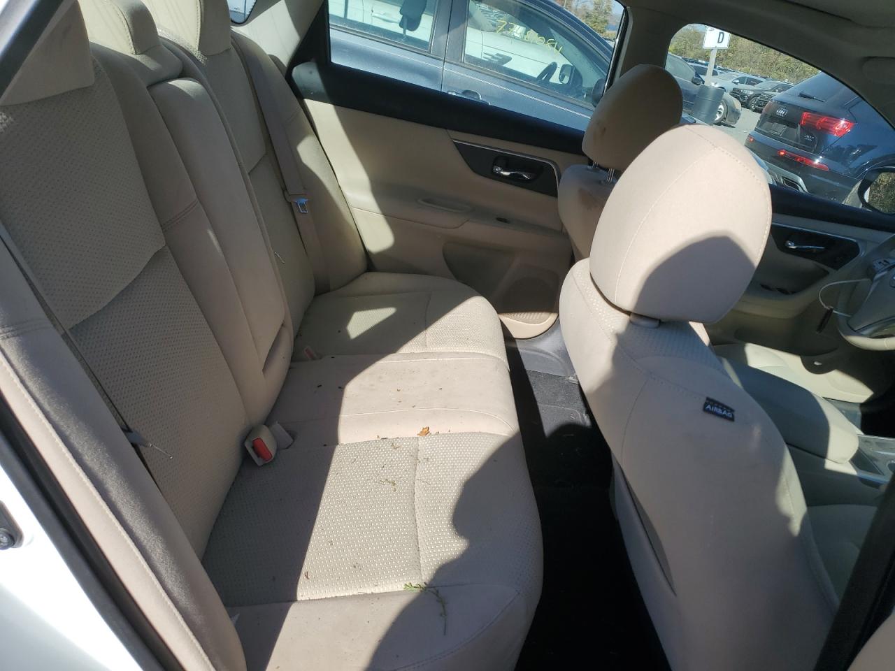 2015 Nissan Altima VIN 1N4AL3AP7FC494279 Copart auction photo, front end / minor dent/scratches damage thumbnail 10
