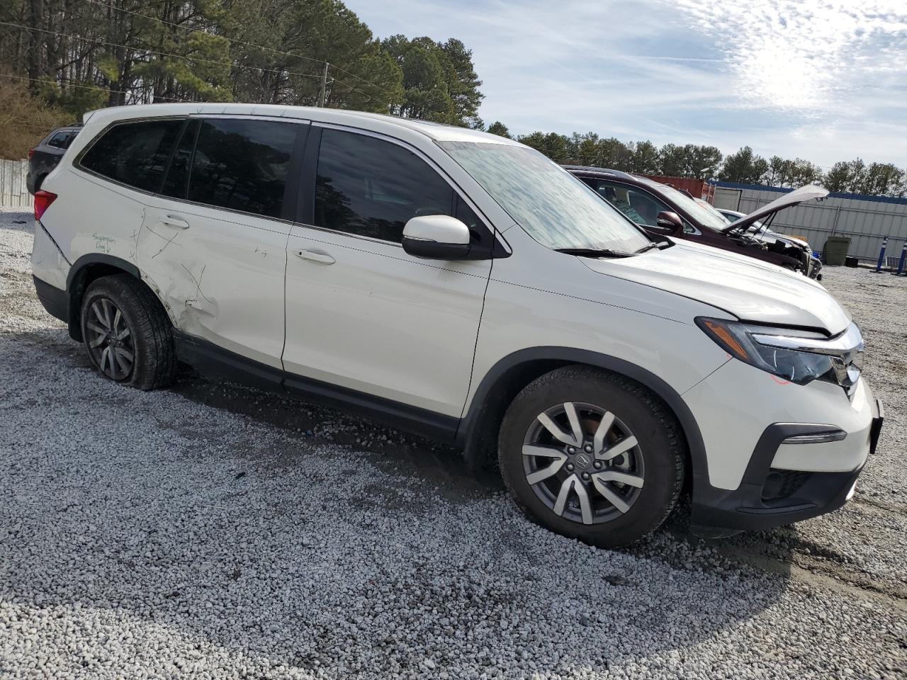 2019 Honda Pilot VIN 5FNYF5H57KB039588 Copart auction photo, side damage thumbnail 4