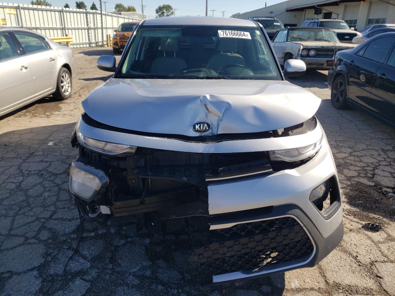 2020 KIA Soul VIN KNDJ23AU7L7722658 Copart auction photo, vandalism / front end damage thumbnail 5