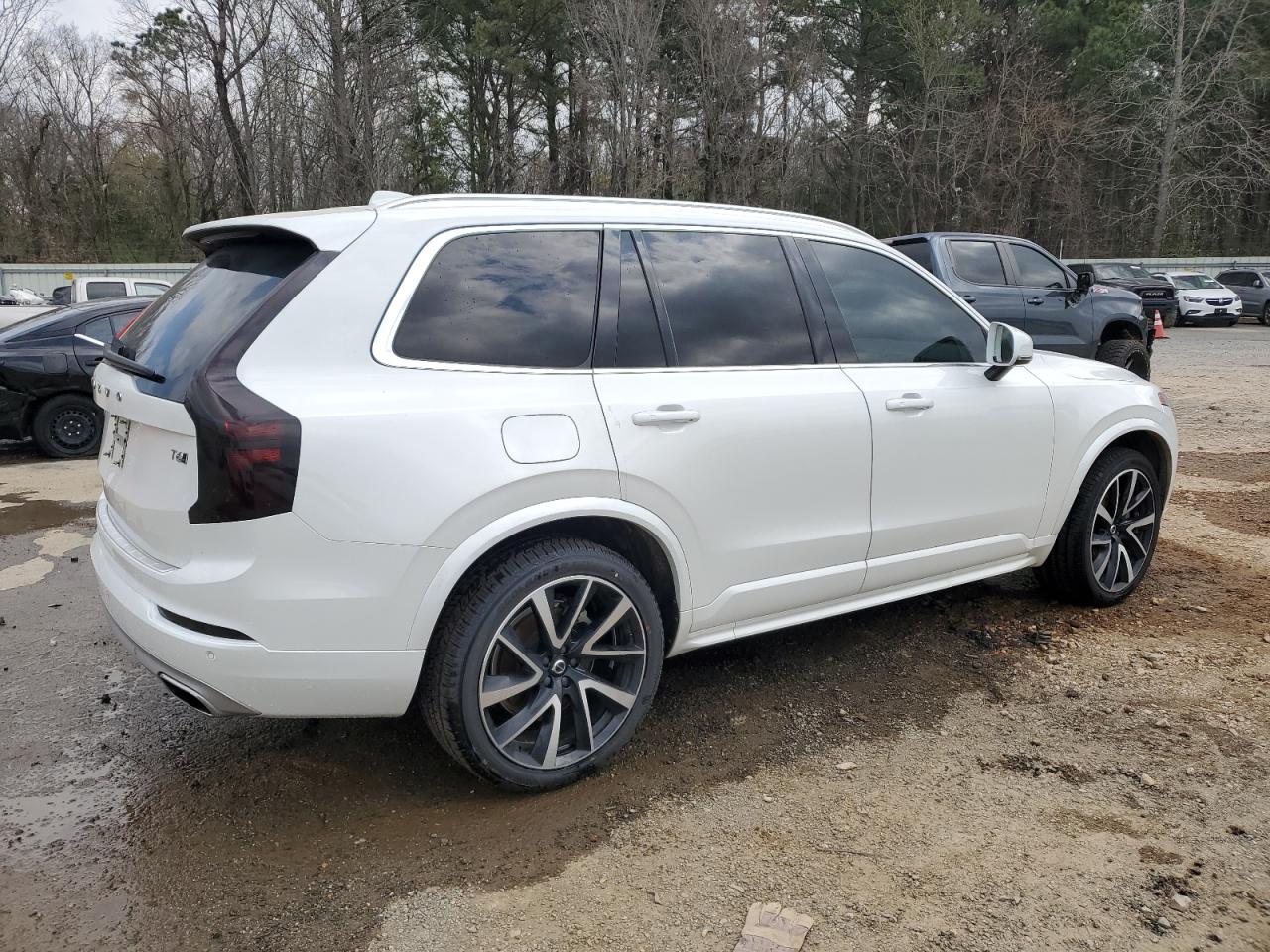 2020 Volvo XC90 VIN YV4A22PK9L1618947 Copart auction photo, minor dent/scratches damage thumbnail 3