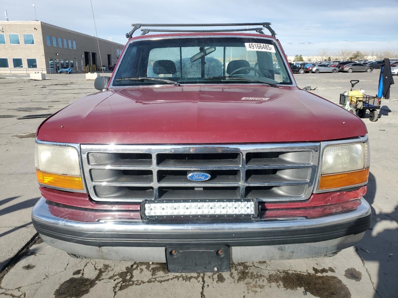 1992 Ford F-150 VIN 1FTDF15N8NLB00590 Copart auction photo, side / rear end damage thumbnail 5