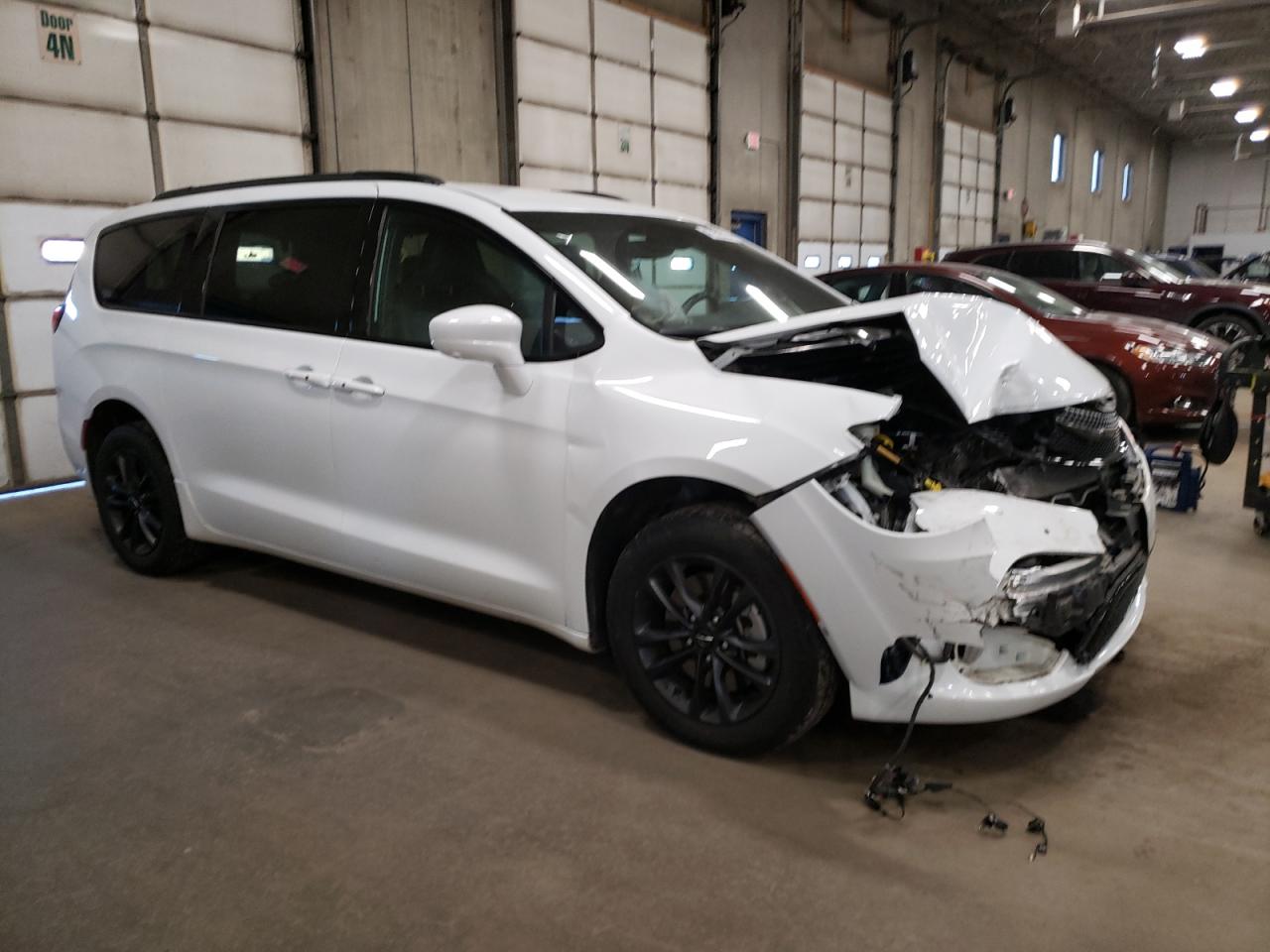 2020 Chrysler Pacifica VIN 2C4RC3BG7LR263686 Copart auction photo, front end damage thumbnail 4