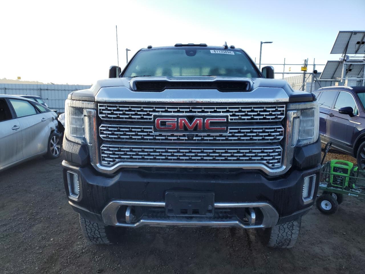 2021 GMC Sierra VIN 1GT49WEY3MF123660 Copart auction photo, vandalism damage thumbnail 5