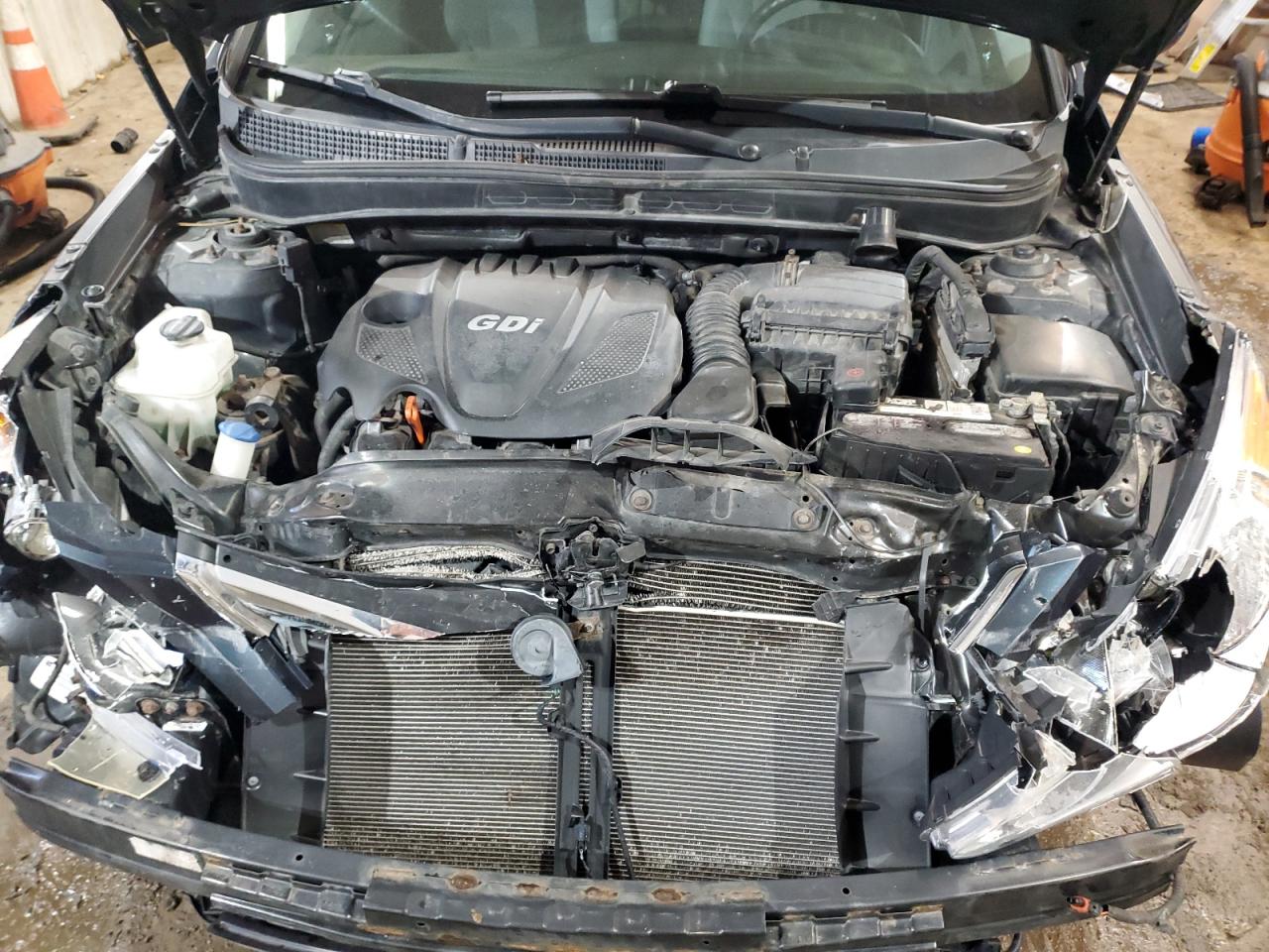 2013 Hyundai Sonata VIN 5NPEB4AC6DH685677 Copart auction photo, front end / minor dent/scratches damage thumbnail 13