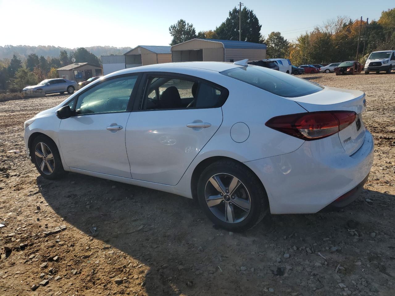 2018 KIA Forte VIN 3KPFL4A77JE174404 Copart auction photo, vandalism damage thumbnail 2