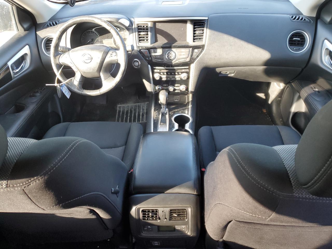 2018 Nissan Pathfinder VIN 5N1DR2MN0JC643484 Copart auction photo, rear end / minor dent/scratches damage thumbnail 8