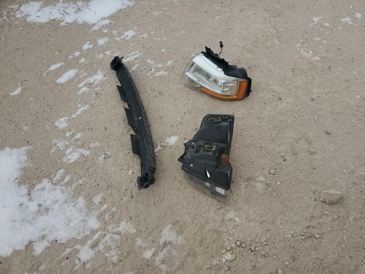 2017 Ford Expedition VIN 1FMJU1MT2HEA13717 Copart auction photo, front end / rear end damage thumbnail 13