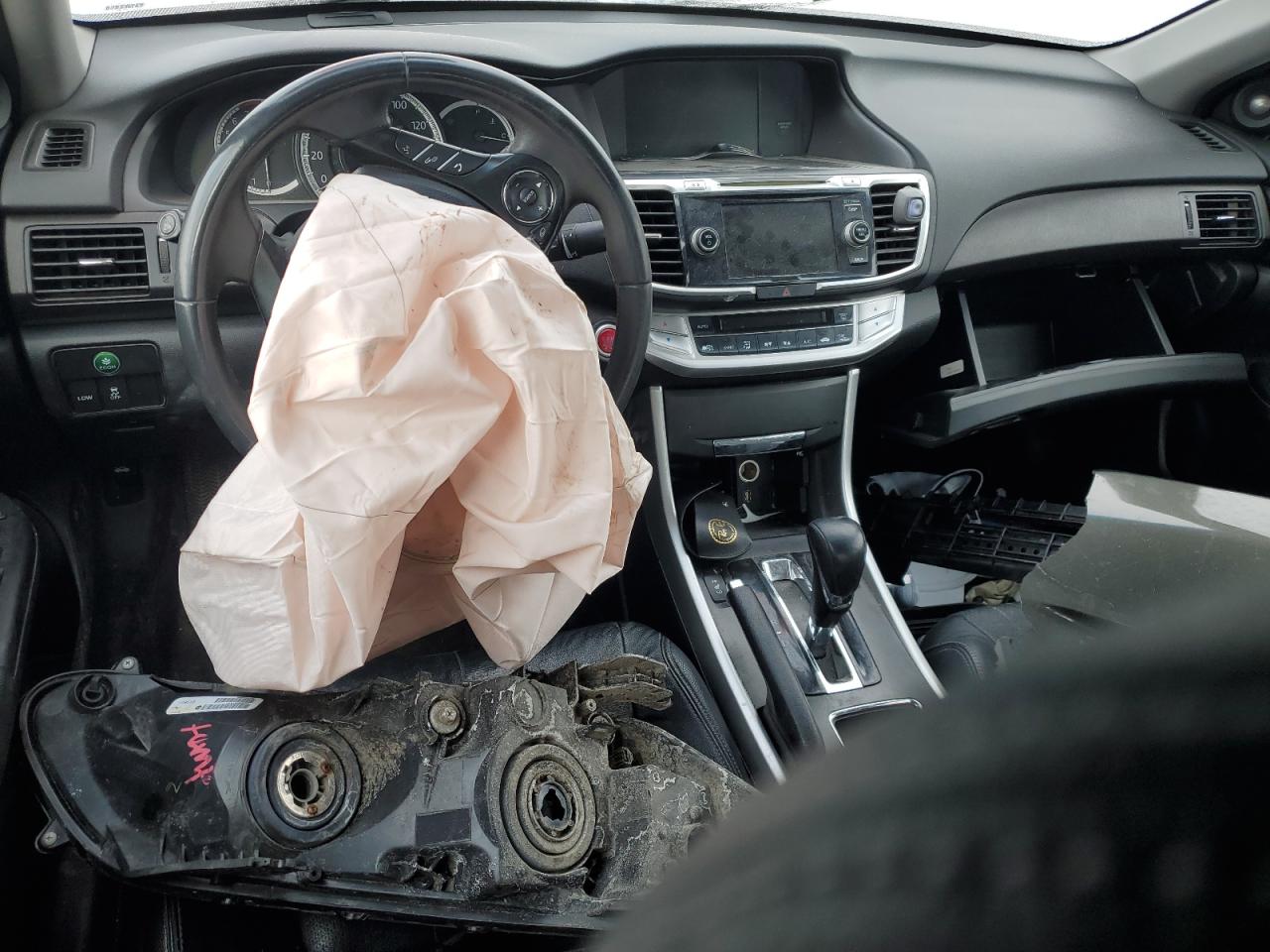 2013 Honda Accord VIN 1HGCR2F82DA140581 Copart auction photo, front end damage thumbnail 8